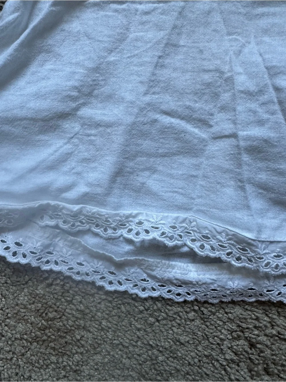 Italian Brandy Melville White Linen Tank with Lace Trim - Picture 4 of 5